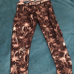 Zumba Never Stop Dancing leggings